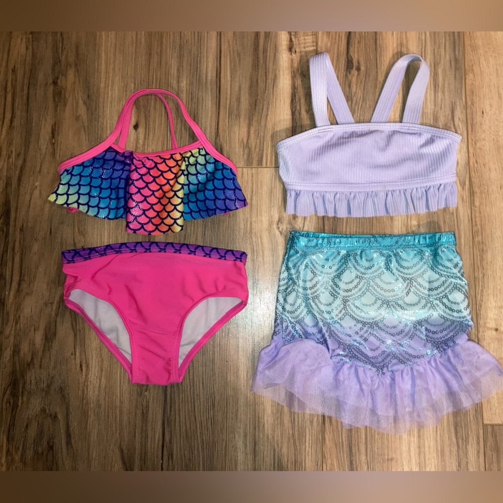 2T Girls Swimsuit
